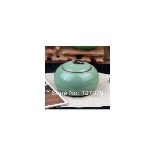 Longquan celadon buckle caddy kiln ceramic sealed storage tank tea set Longquan celadon