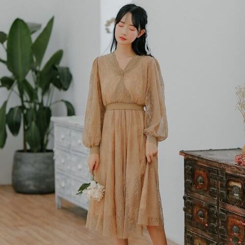 2019 new fashion womens Literary French V-neck lace long-sleeved dress