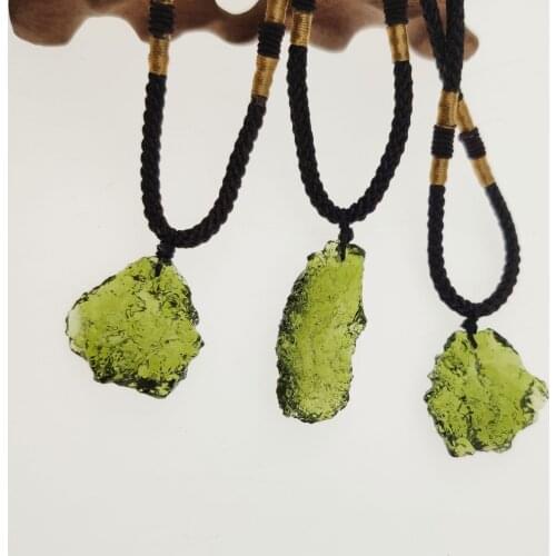 Hot Sale A++ Natural Moldavite green aerolites crystal stone pendant energy apotropaic4g-5g/ lot+ free rope Unique Necklace