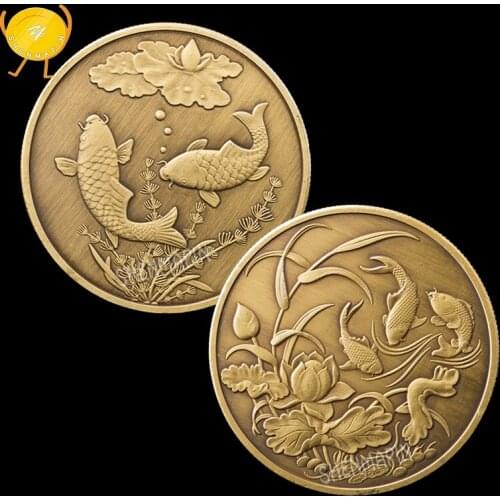 China Koi Fish Commemorative Coin Chinese FengShui Mascot Animal Ancient Bronze Fish Coins Collectibles Home Decorations Gift