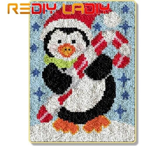 Latch Hook Rug Kits Crocheting Carpet Rug Santa Penguin Acrylic Yarn Pre-Printed Canvas Cushion Mat DIY Crochet Tapestry Crafts