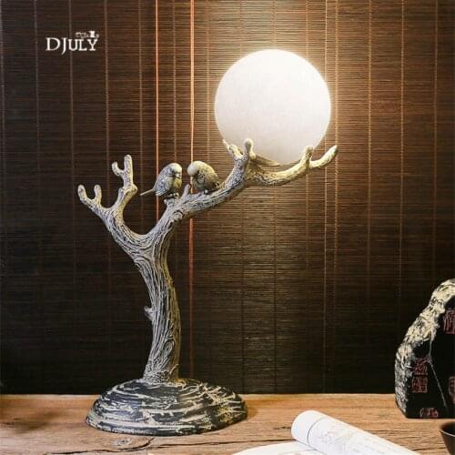 Art deco Courtyard view resin table lamp elegant moon bird bedroom bedside lamp creative home deco living room led table light