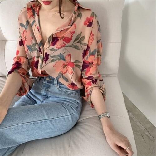 Summer Floral Print V-neck Long Sleeve Puff Sleeve Thin Lapel Top Button T-shirt Top Ladies Traf Fashion Clothing Women 2021 new