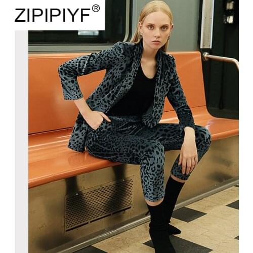 Hot Sale 2019 Fashion Suit Autumn Women Elegant Two-piece Velvet Suit Sets Personality Blazer + Slim Pants C2124