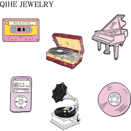 Music player Brooch MP3 CD Piano Phonograph Magnetic Tape Vinyl Record Soft Enamel pins Mucis collection Badges Brooches Gifts