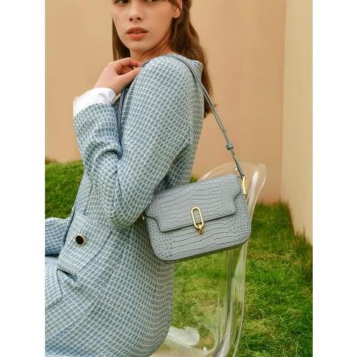 2021 New Design Leather Small Square Underarm Bag Fashion Crossbody Bag Multifunctional Shoulder Bag For Women