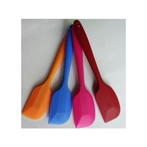 Hot sell Handle silicone scraper cow butter scraper knife cake baking tools 21cm