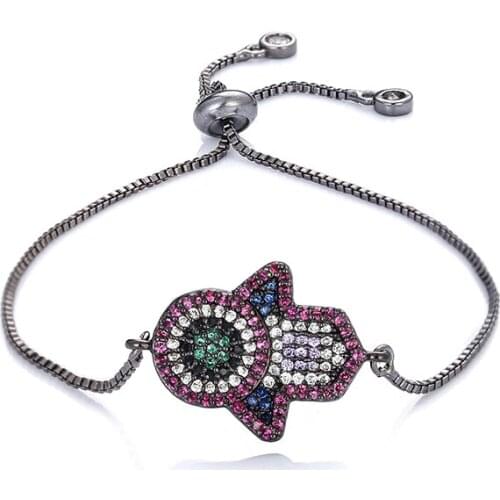 Fashionable womens adjustable zircon charm bracelet, which can give you different highlights on different occasions
