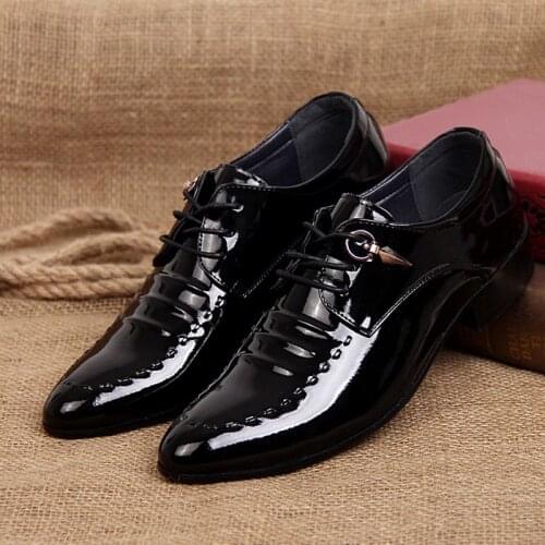 2021 New Fashion Italian Designer Formal Mens Dress Shoes Genuine Leather Black Luxury Wedding Shoes Men Flats Office Oxfords