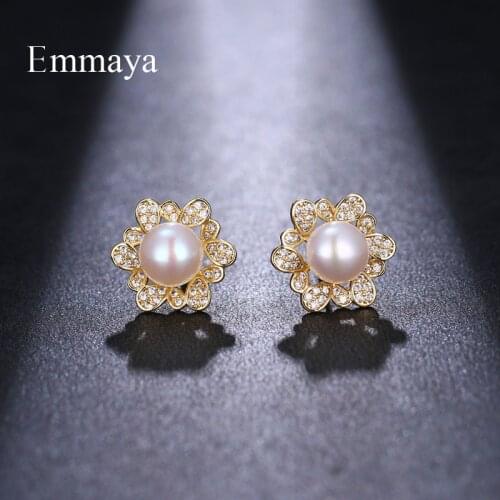 Emmaya Season New Arrival Cute Stud Earring For Women With Gold Flower And Pearl Shiny Ornament Fashion Trend In Modern Party