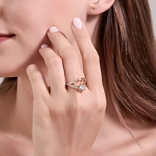 Temperament Branch Flower Ring for Women Cute Alloy Crystal Ring
