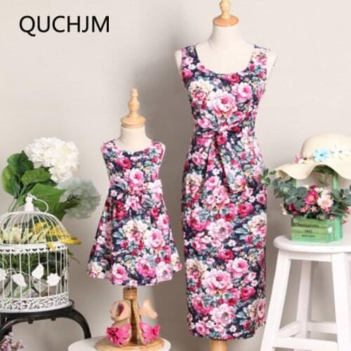 2019 new family Matching parent-child outfit dress summer Mother and daughter Family Clothes Sleeveless Sundress Floral Dresses