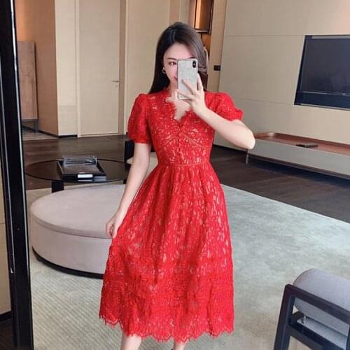 2021 Summer Runway Elegant Lace Slim Midi Dress Women Short Sleeve V-Neck Hollow Out High Waist Bridesmaid Dress