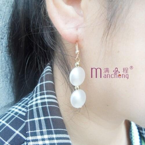 Fashion White Oval White Simulated pearl earrings for women men oval beads pearls drop earrings wholesale with gold plated 2020