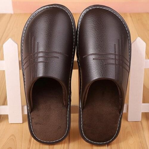 Soft Short Plush Mens Slippers Plus Size 35-46 Indoor Leather Slippers Winter Fashion Shoes 2020 New Unisex Home Slippers
