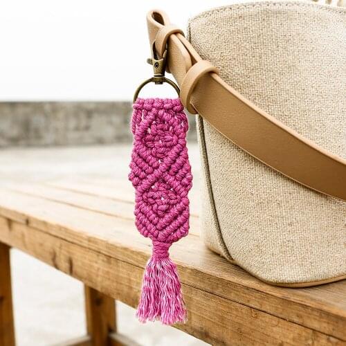 2021 New Fahsion Hand Woven Keychain For Women Girls Bohemia Bag Key Accessory Geometry Design Tassel Chain Wholesale Keychain