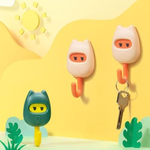 New Cartoon Cat Shape Seamless Hook Strong Adhesive Punch-free Cute Innovative Home Decoration Wall Hooks for Living Room Door