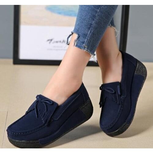 Spring flat Shoes Women Platform Sneakers women Moccasins Shoes Leather Slip On Flats Casual Ladies Loafers Tassel Creeper