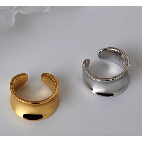 1PC (No pierced) 100% Authentic 925 Sterling silver Gold /White Glossy concave Surface Geometric CLIP earrings TLE1060