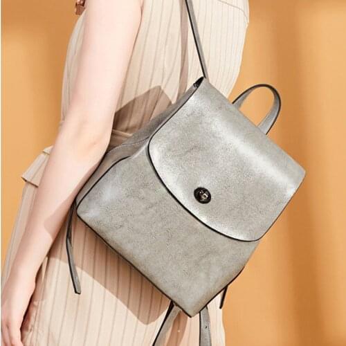 Fashion High Quality Genuine Leather Backpack For Girls Daypack Female Knapsack Vintage Casual Women Oil Wax Cowhide Rucksack