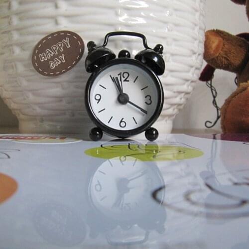 Classic alarm clock Cute Mini Metal Small Alarm Clock Electronic Small loud alarm High Quality Vintage Reloj despertador L*5
