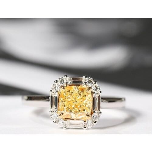 Solid 18K White Gold Yellow Moissanite Centre 2ct Cushion Ice Cut Side Baguette Moissanite Wedding Ring Jewelry For Women
