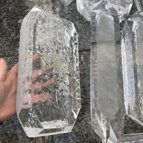 DS Clear Synthetic Quartz Crystal Cube Icelannd Spar Rock Healing Energy Crystal Stone Home Decoration