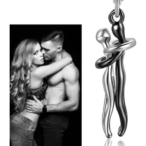 2021 New Valentine Couples Romantic Jewelry Necklace Hot Sale Affectionate Hug Necklace Charm Chain Punk Street Pendant Necklace