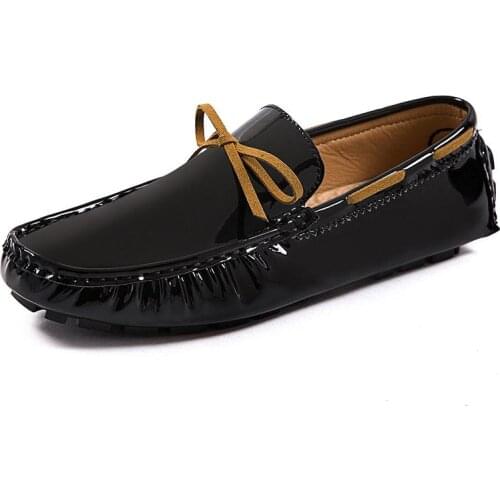 Plus Size 36-48 Mens Loafers Shoes Luxury Patent Leather Casual Peas Shoes Driving Moccasin Men Soft Wedding Party Dress Shoes