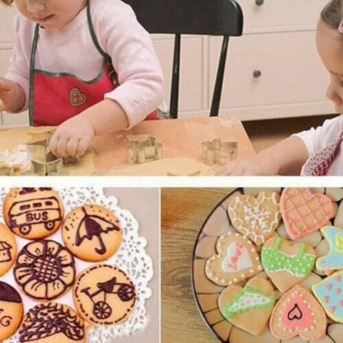 6 Pcs Steel Christmas Cookie Mould Christmas Mould Set Snowflake Snowman Cake Mould Decoration Bell Tree Biscuit T8E4