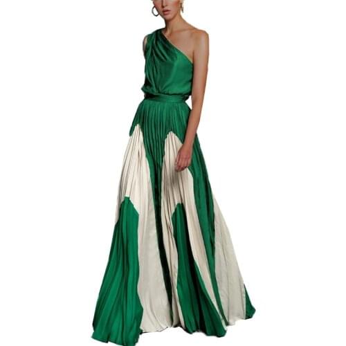 Women Dress One Shoulder Color Matching Maxi Dresses High Waisted Long Pleated Bohemian Dress Plus Size Ladies Dresses sundres