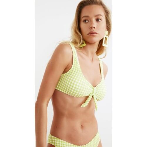 Trendyol Textured Lacing Detailed Bikini Top TBESS21BU0137