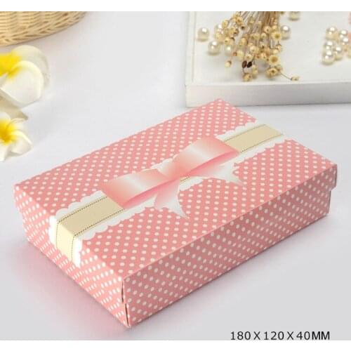 18*12*4cm dot pink colour gift box. paper box underpants/ Silk scarf /Socks packing box