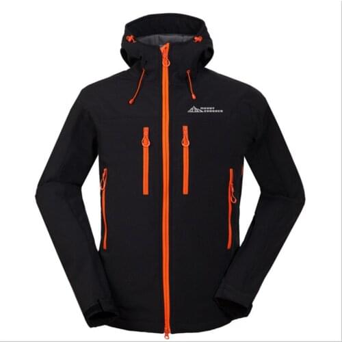 Brand Outdoor Hiking in The Mens Wear Soft Shell Jacket Waterproof Breathable Wear Camping And Hiking.Free Shipping