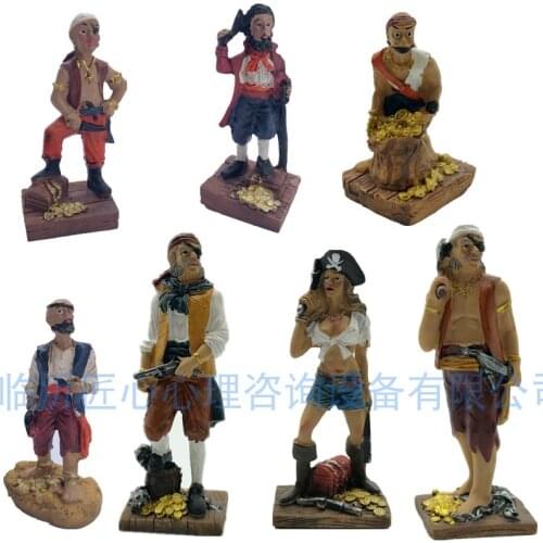 Resin figure Sandbox game mental sand figure character model sand table psychological figure Pirates
