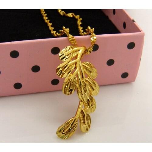 Leaf Shaped Pendant Yellow Gold Filled Womens Pendant Chain Necklace