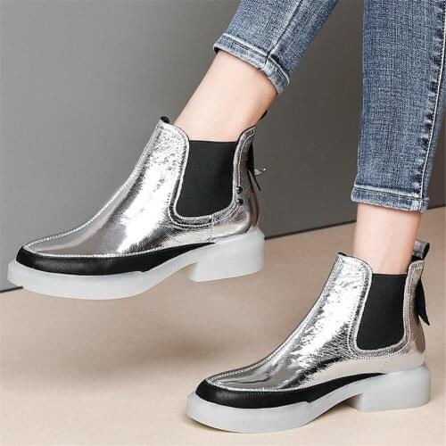 2020 Winter Warm Casual Shoes Women Slip On Genuine Leather Low Heels Ankle Boots Female Low Top Round Toe Platform Pumps Shoes