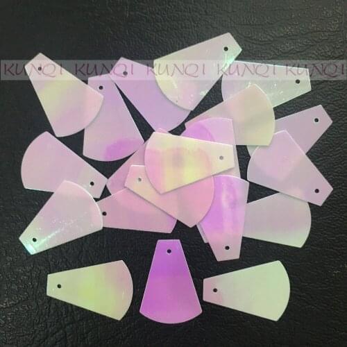 450Pcs/750pcs/lot 20*24mm Fan Shape Loose Sequins Beautiful Crafts for Sewing/Webbing Diy Accessory Kids DIY AB White