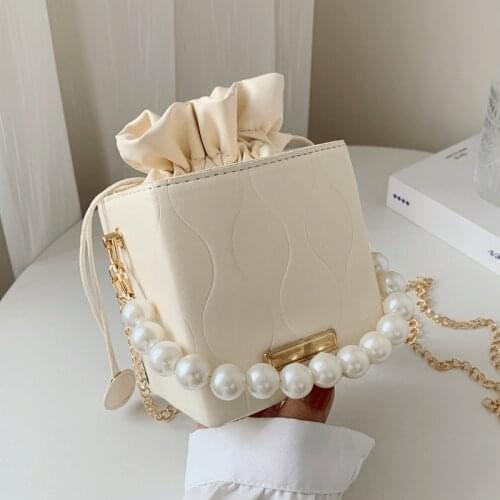 Small Shoulder Bags for Women Pearl Chain Crossbody Bag Ladies Leather Handbags Brand Designer Female Square Box Bag Sac A Main