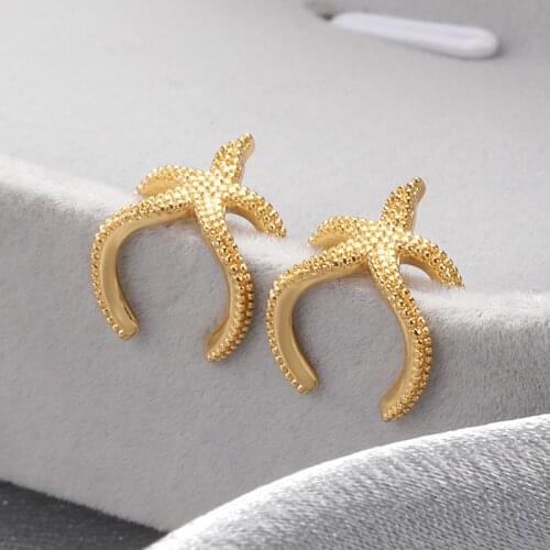 Womens Fashion Starfish Ear Clip Cuff Wrap Earrings Summer Beach Jewelry Stainless Steel Non-Piercing Ear Cuff Best Friend Gift