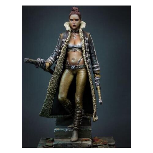 1/24 Scale Resin Figure Swords Girl 75mm