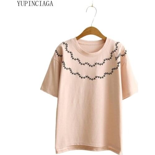 Japanese fashion new college style wild leaf embroidery short-sleeved T-shirt undershirt women O-Neck Sweet Tee For Girls