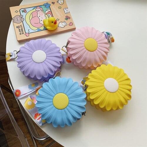 Fashion Womens Bag Daisy Shape Silicone Hit Color Crossbody Shoulder Bags for Women Casual Ladies Round Shopper Handbags