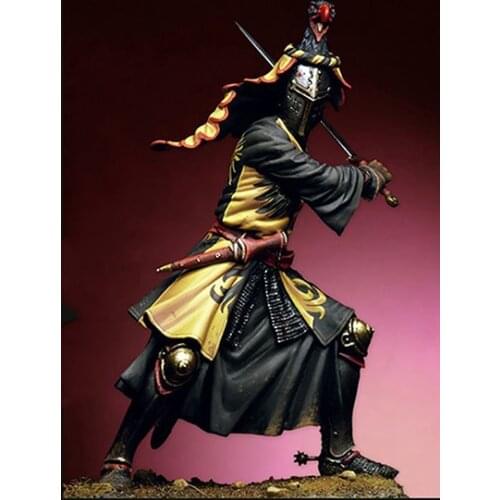1/24 Scale Unpainted Resin Figure Knight