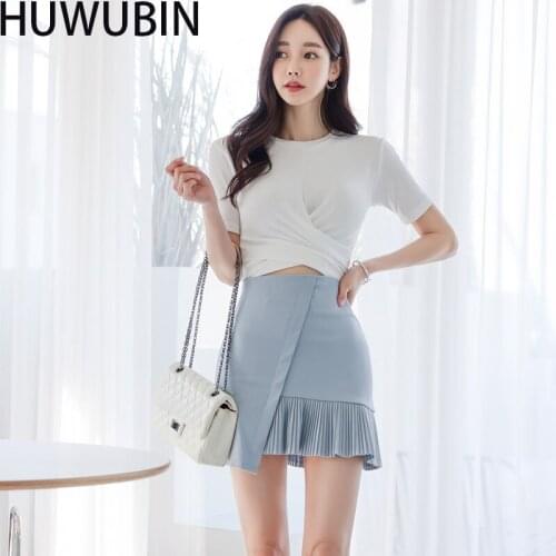 New Two Piece 2021 Summer Dress Korean Womens Unique Round Neck Casual T-Shirt Top + Tucked Waist And Buttock Skirt Suit