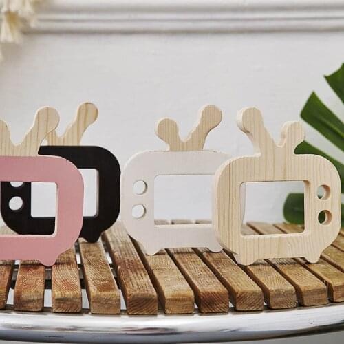 Home Decor TV Figurine Props Creative Kids Gift Wooden TV Toy Ornaments Children Room Decoration Nordic Fairy Garden Miniatures