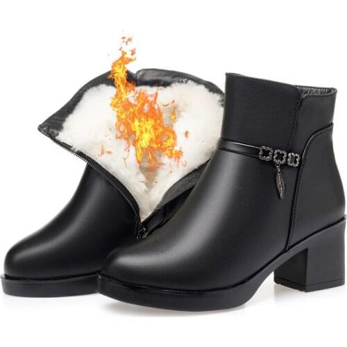 Large Size Full Genuine Leather Autumn Boots Women Boots 2019 Winter Warm Shoes Plush / Wool Boots High Heel Fashion Snow Boots