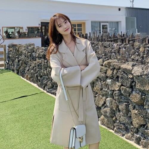 Winter new Wool Blend Coat Female plus cotton section belt temperament Long Coat loose versatile Ladies Coats Wool Jacket L80