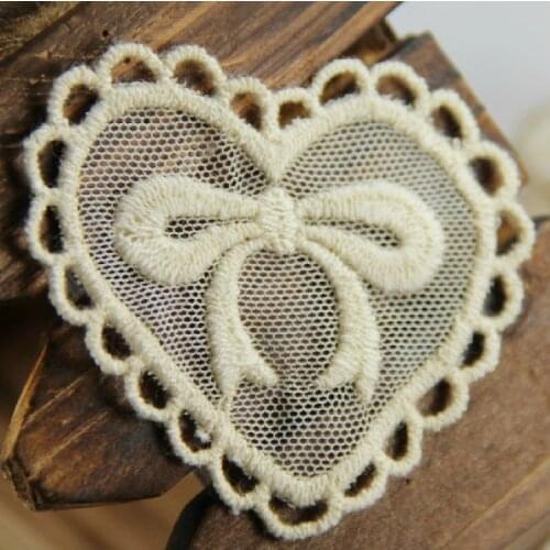 10 pcs/Lot 5.5*6CM High Quality Heart-Shaped Fabric Patch Cloth Paste Handmade Water Soluble Cotton Lace Applique DIY