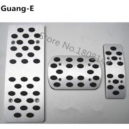 Car Styling Cover Aluminium Alloy Foot Gas/Petrol/Oil Brake Rest Trim Pedal AT 3PCS For Toyota RAV4 2014 2015 2016 2017 2018